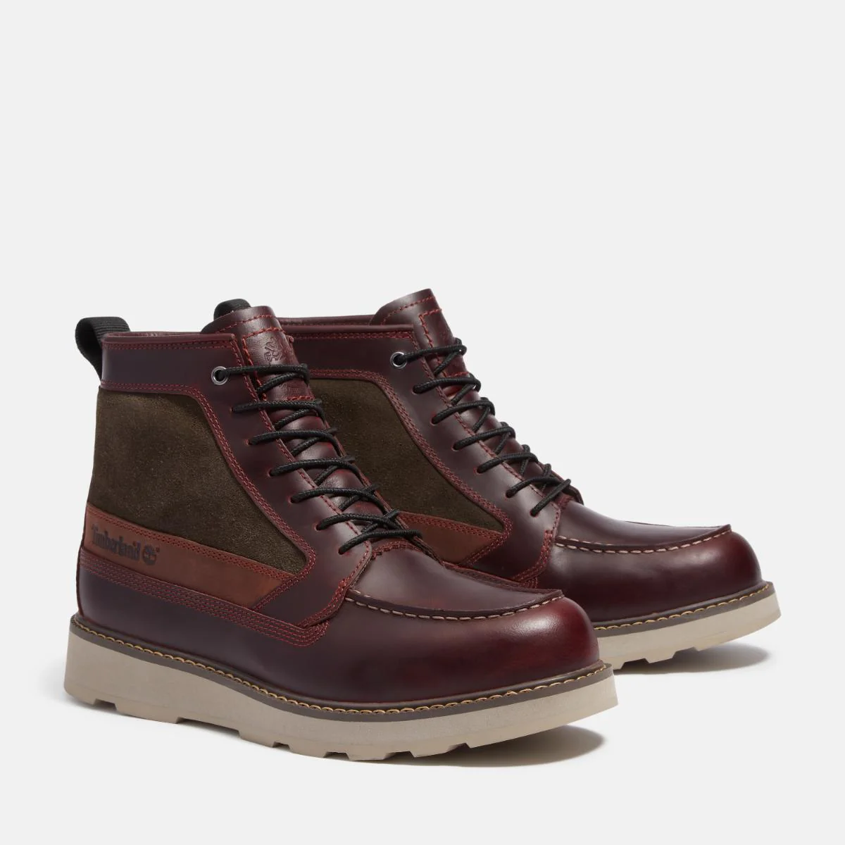 Men's Britton Mills Waterproof Boot - Image 2
